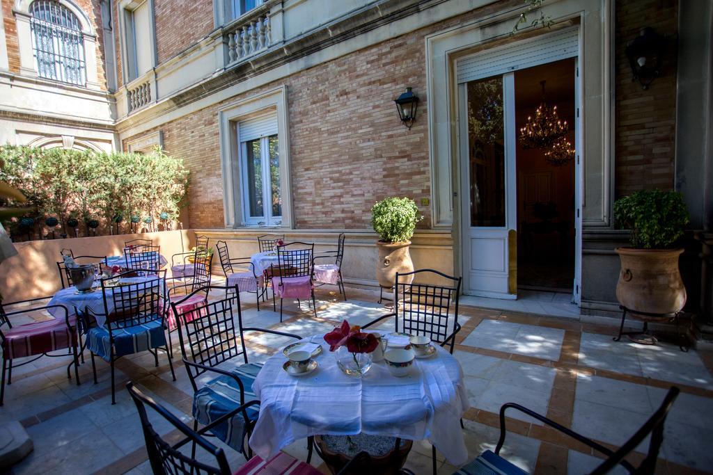 Villa De La Palmera Севилья Экстерьер фото